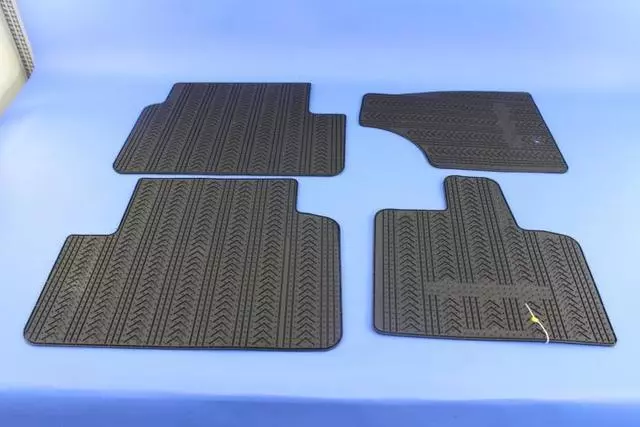 Mat Kit - Mopar (82213297)