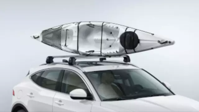J9C2506 - Hauling: Water Sports Carrier - 2 Kayaks for Jaguar: E-Pace Image