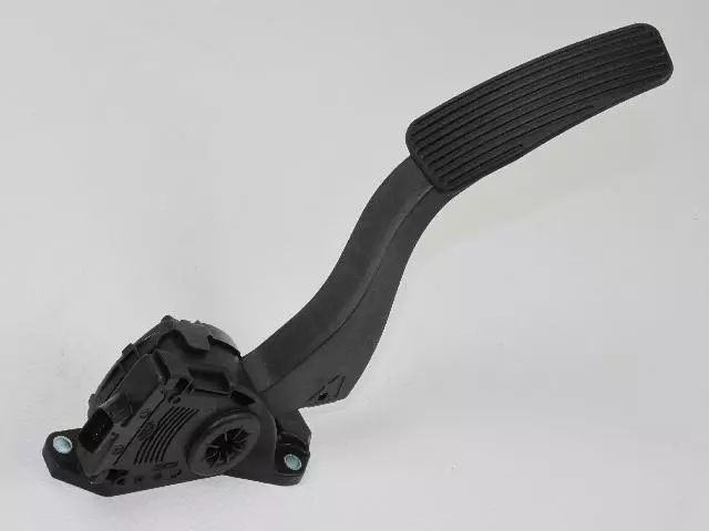 5281418AC - : PEDAL : ACCELERATOR for MOPAR Image