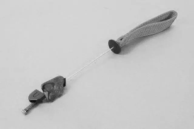 Rear Seat Cable, Right, Export - Mopar (68100740AB)