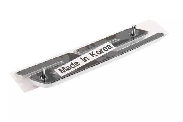 92225495 - Body: Nameplate for Chevrolet: Camaro Image