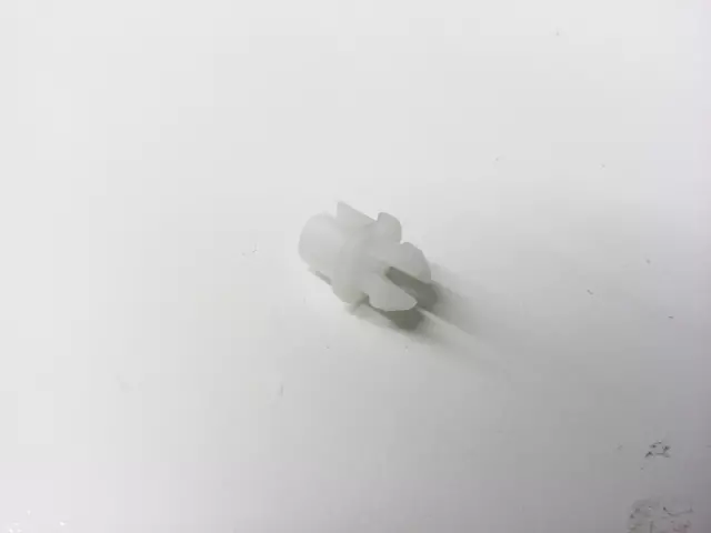 191837199 - Body: Trunk Lock Clip for Volkswagen: Cabrio, EuroVan, Golf, Jetta, Passat, Touareg Image