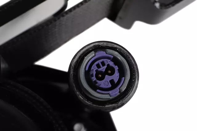 84572114 - Electrical: Belt &amp; Retractor for GM Image