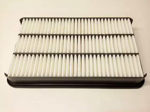 1780103010 - : Air Filter for Toyota: Avalon, Camry, Celica, Sienna, Solara Image