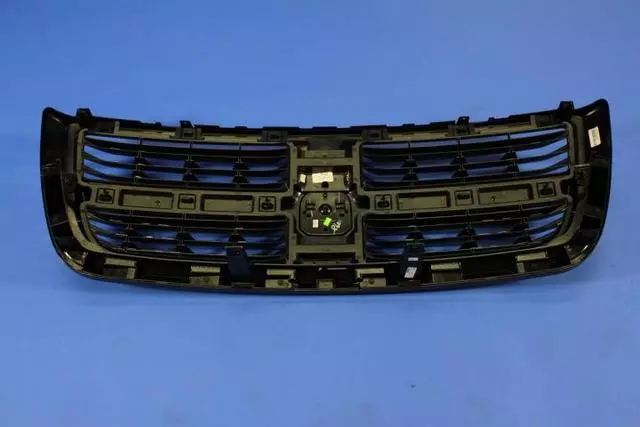 Radiator Grille - Mopar (5QX15TZZAA)