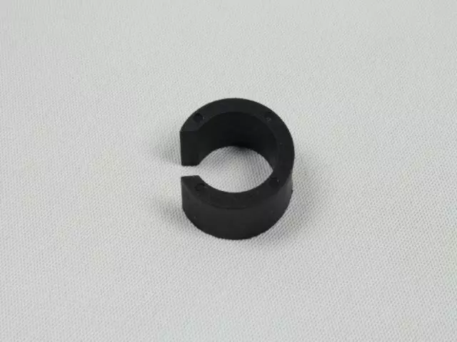 4761158 - NVG Manual Transaxle 5 Speed: Detent Shaft Clip for Mopar Image