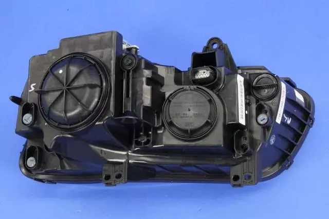 68085418AG - Electrical: Headlamp Assembly for Chrysler: 300 Image