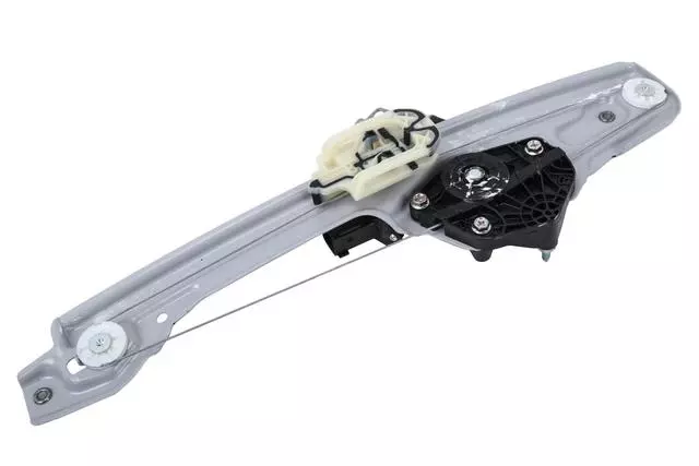 Rear Passenger Side Power Window Regulator and Motor Assembly - GM (84546867)