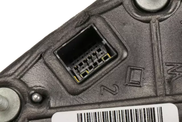 Driver Side Door Mirror Kit with Cover and Bolts - GM (23194156)