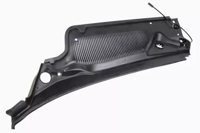 Driver Side Air Inlet Grille Panel - GM (20766646)