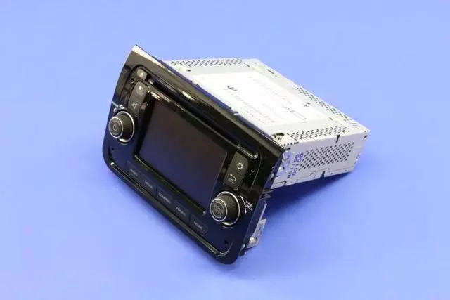 Multi Media Radio - Mopar (4727629AC)