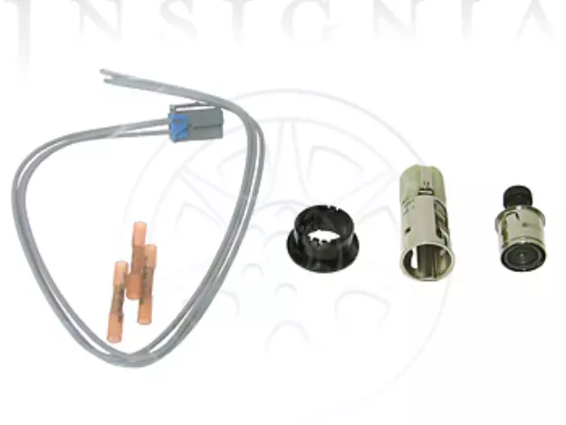 12499682 - Interior: Smokers Package - Cigarette Lighter for Chevrolet: Colorado | GMC: Canyon Image