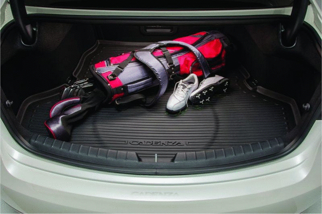 F6112ADU00 - : Cargo Tray - Waterproof for Kia: Cadenza Image