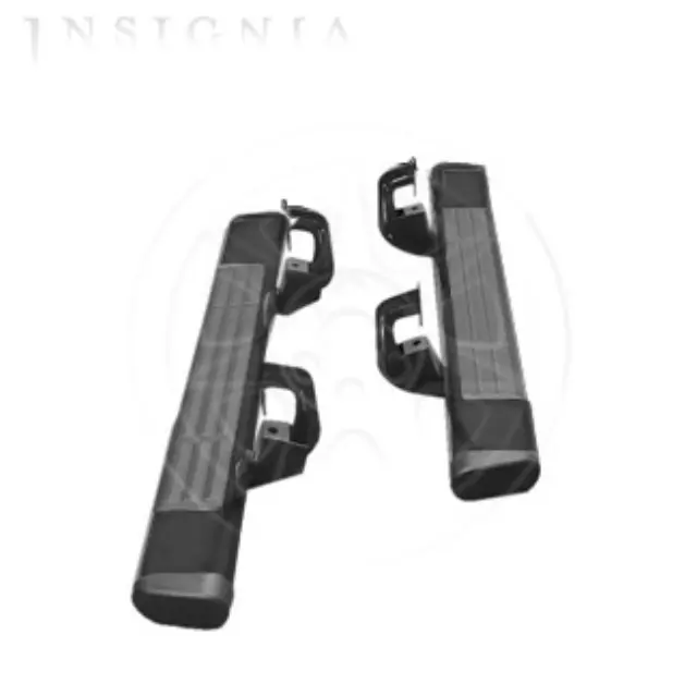 20990092 - Exterior: Assist Steps, 6in Oval Black for Chevrolet: Silverado 1500, Silverado 1500 Classic, Silverado 1500 HD Classic, Silverado 2500 HD, Silverado 2500 HD Classic, Silverado 3500 Classic, Silverado 3500 HD | GMC: Sierra 1500, Sierra 2500 HD, Sierra 3500 HD Image