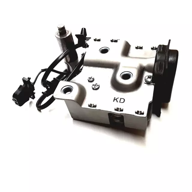 8H0825395B - Body: Convertible Top Latch for Audi: A4, A4 Quattro, RS4, S4 Image