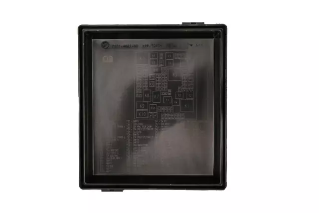 Fuse & Relay Box - GM (84155665)