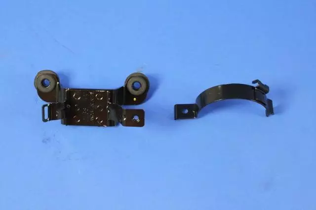 Genuine Alfa Romeo Bracket Pump - Alfa Romeo (68259980AA)
