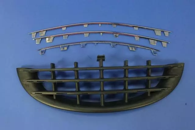Lower Cooling Grille - Mopar (5166429aa)