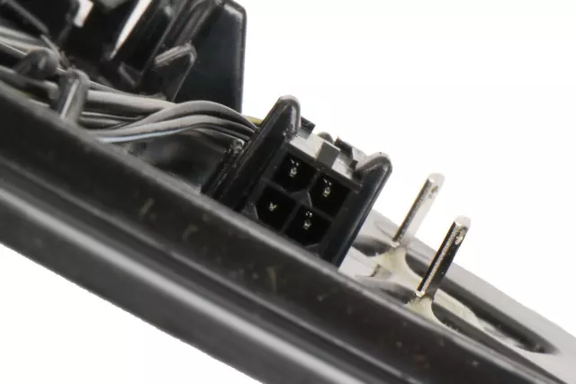 Passenger Side Rearview Mirror Glass - GM (22976556)