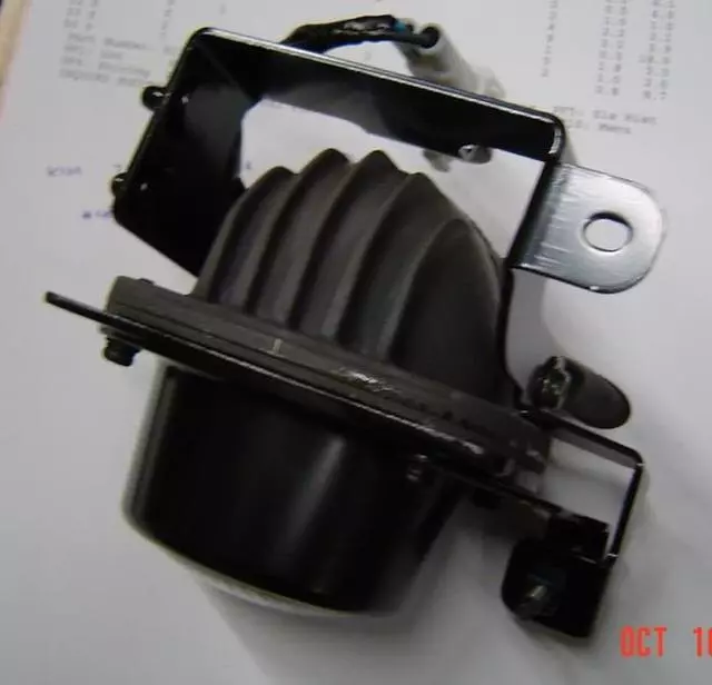 Lens & Housing - Toyota (81211-35050)