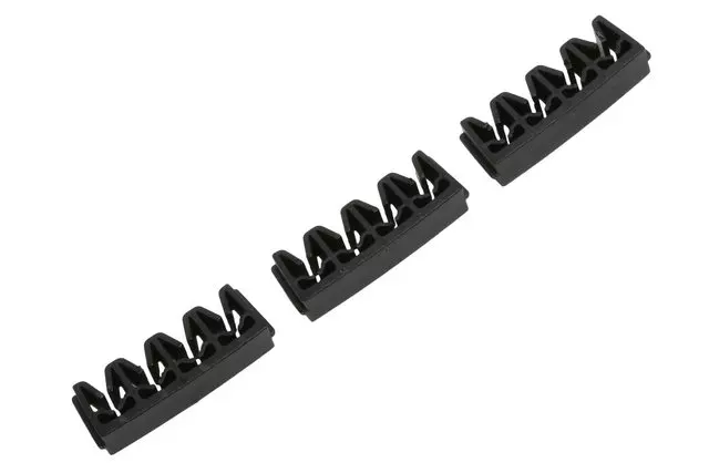 24433064 - : Multi-Purpose Clip for GM Image