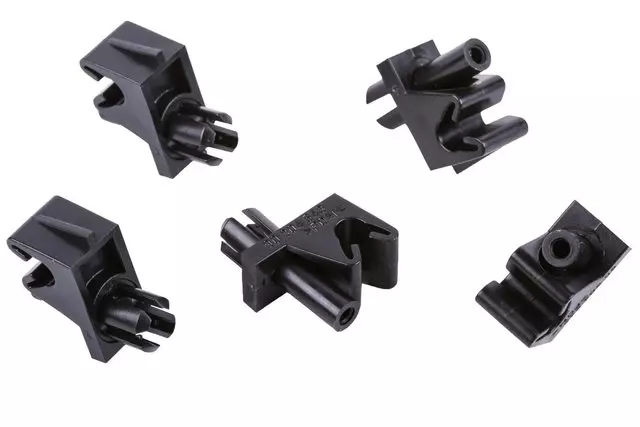 90304543 - : Multi-Purpose Clip for GM Image