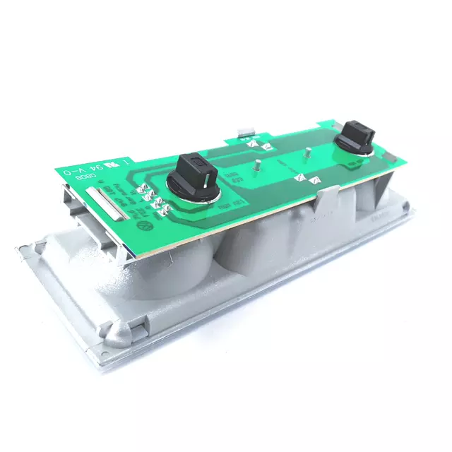 7L6947105B - : Map Lamp for Volkswagen: Touareg Image