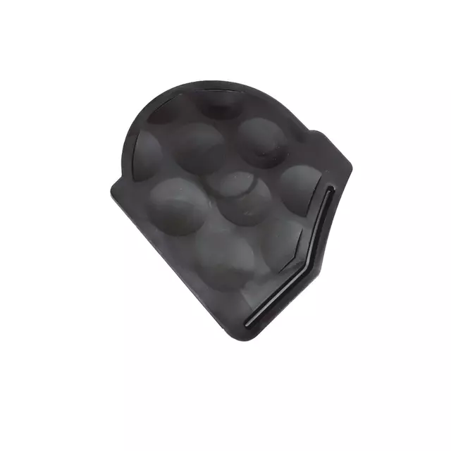 1K0825962B - Body: Under-body Shield Plug for Volkswagen: Eos, GTI Image