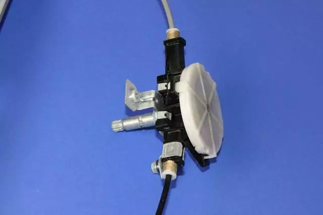 Front Door Window Regulator, Right - Mopar (55359554AC)