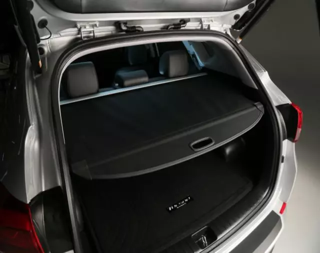 D3H15AK000TRY - : Cargo Screen - Black for Hyundai Image