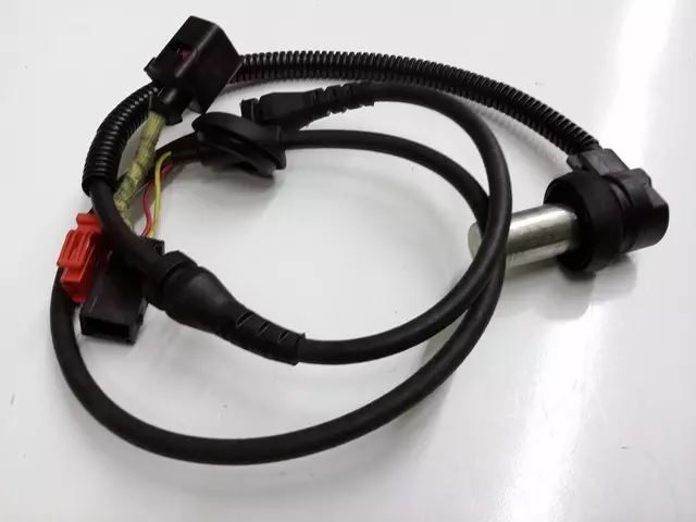 Speed Sensor - Volkswagen (8D0-927-803-D)