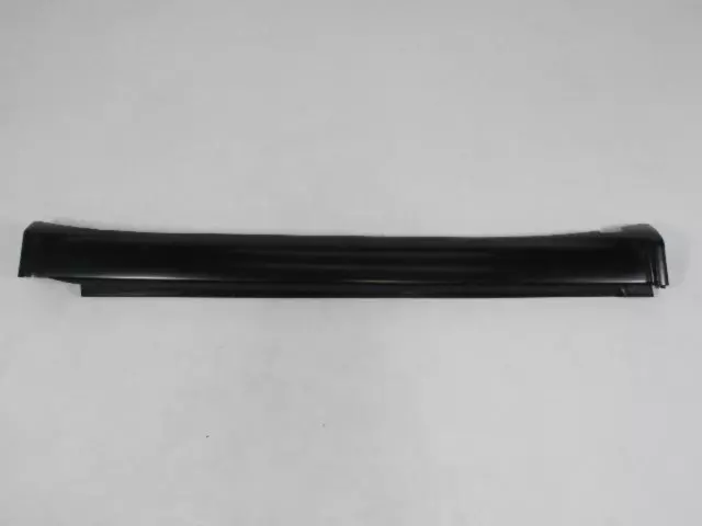Sill Cover Molding, Right - Mopar (1TD30TZZAE)