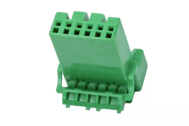 F (S)Connector - GM (22705557)