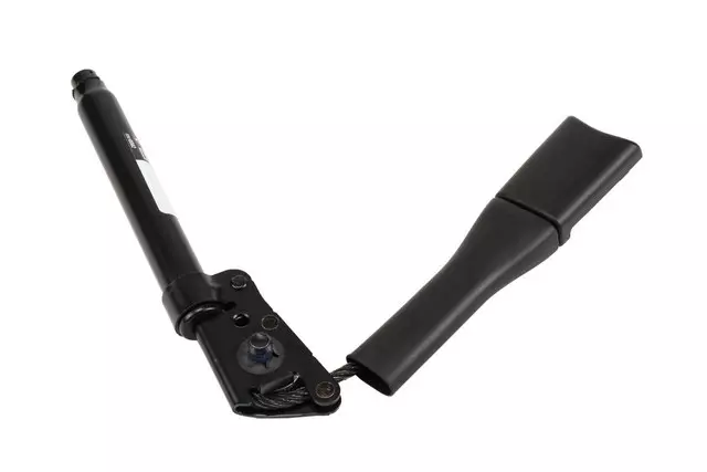 Black Passenger Seat Belt with Retractor - GM (19369199)
