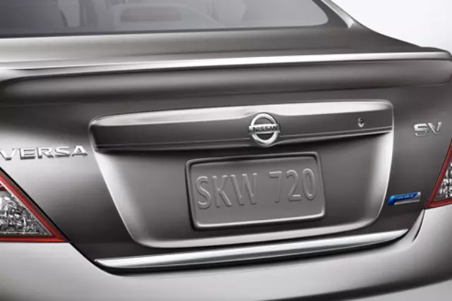 Rear Decklid Spoiler (Nah - Cayenne Red ) - Nissan (999J1-4401B)