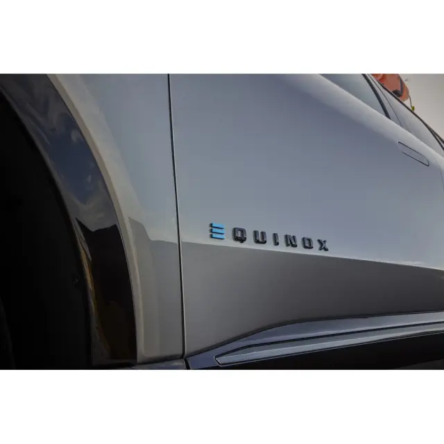 86285494 - Exterior: Equinox Ev Emblems - Black for GM Image