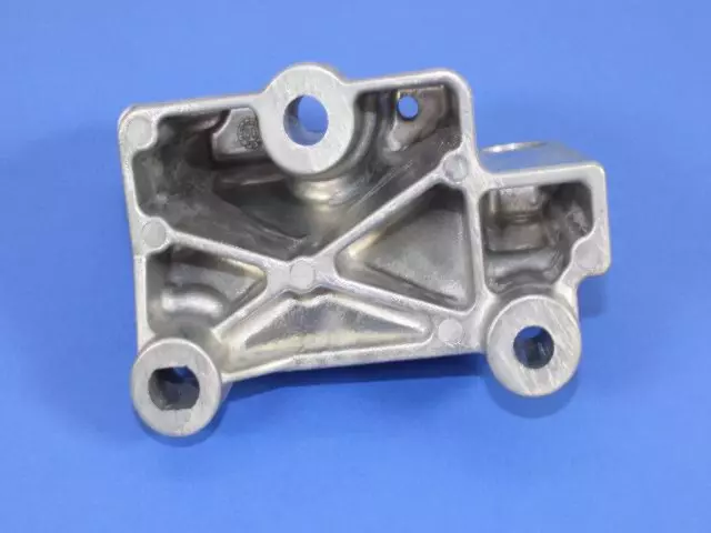 4578048AB - 2.7L Gas; Engine: Engine Mount Bracket, Right for Mopar Image
