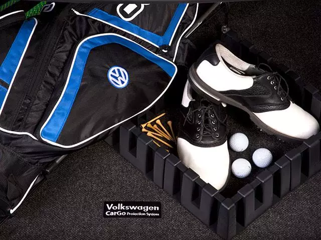 Heavy Duty Trunk Liner With Cargo Blocks - Volkswagen (5G0-061-166-469)