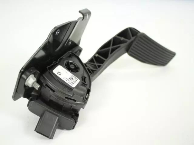 Accelerator Pedal - Mopar (53013783AG)