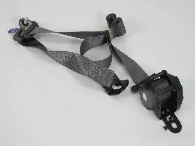 Rear Outer Seat Belt, Left - Mopar (5JB59ZJ8AI)