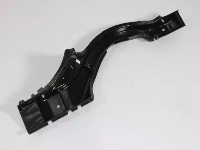 Rear Rail, Left - Mopar (68096247AF)