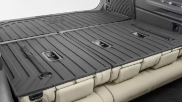 J501SXC130 - Interior: Rear Seat Back Protector - 2nd Row Bench for Subaru: Ascent Image