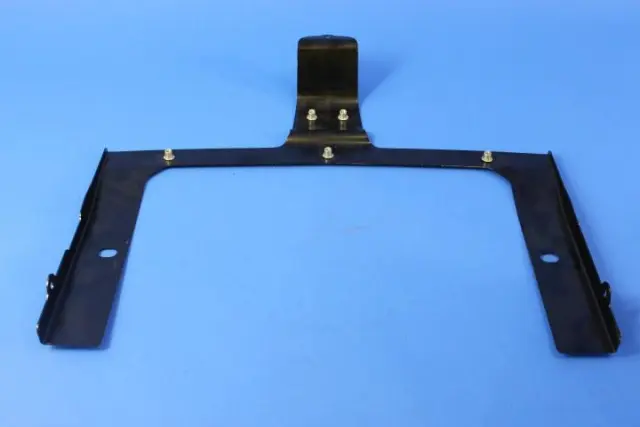 Support Bracket - Mopar (68199656AA)
