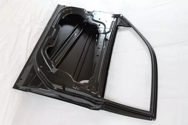 Front Door, Right - Mopar (68089370AB)