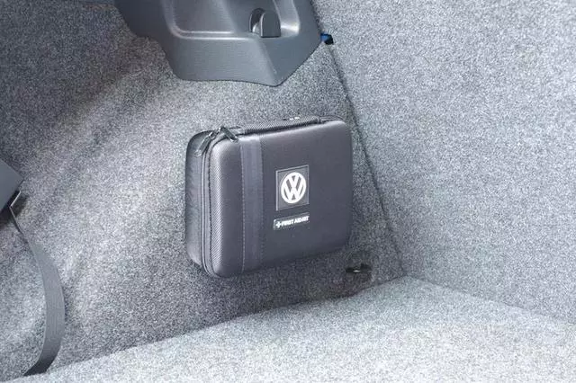 First Aid Kit - Black - Volkswagen (000-093-108-L-9B9)