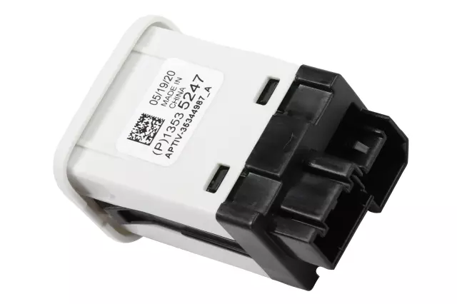 13535247 - : Auxiliary Jack for Cadillac: ATS Image