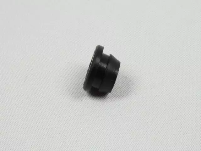 3575333 - Transfer Case Model 241 [DHW]: Grommet for Mopar Image