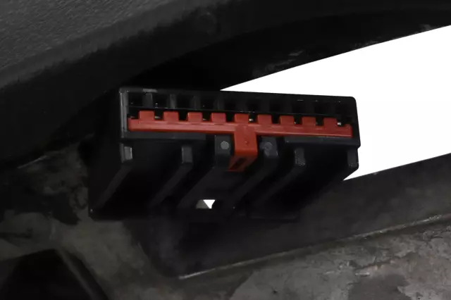 84828484 - : Black Steering Wheel Assembly for GMC: Canyon Image