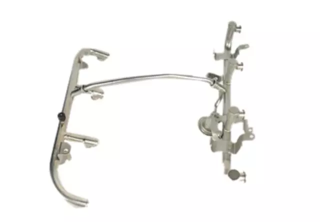 12574941 - : Multi-Port Fuel Injector Rail Kit with Rail, Valve, and Cap for GM Image