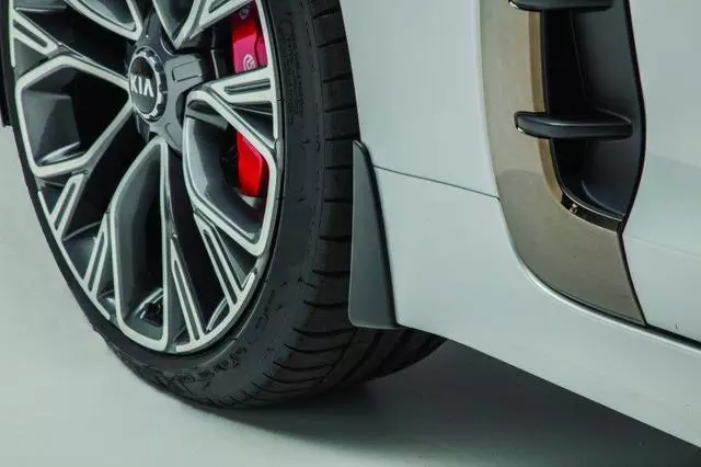 J5F46AC200 - Exterior: Splash Guards - Front for Kia: Stinger Image